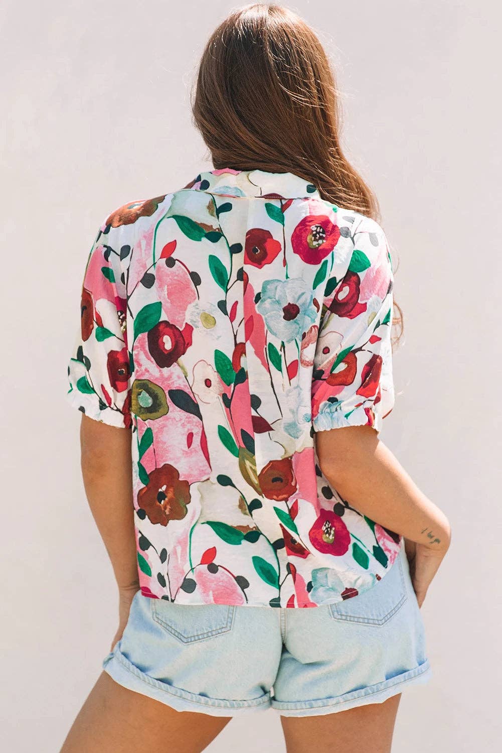 Floral Print Slit V Neck Short Sleeve Blouse / 81%Viscose+19%Polyamide